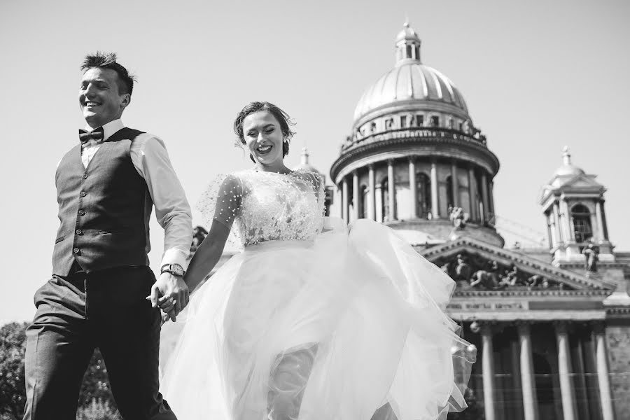 Wedding photographer Vadim Verenicyn (vadimverenitsyn). Photo of 18 April 2019