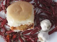 Goli Vada Pav No. 1 photo 3