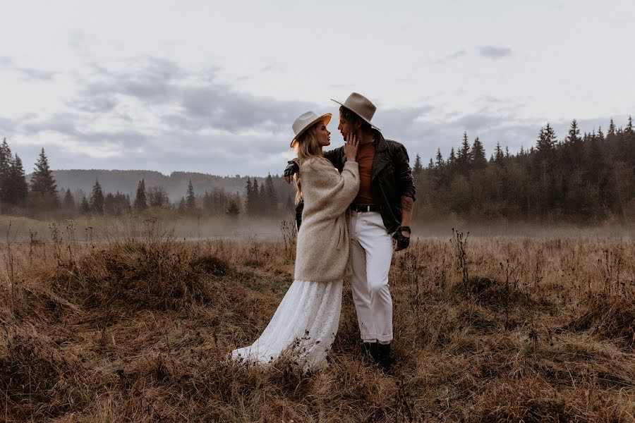 Fotografo di matrimoni Alona Kulyzka (akulyzka). Foto del 9 aprile 2022