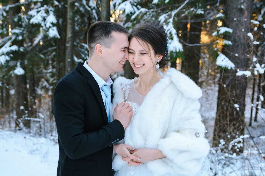 Fotografo di matrimoni Anna Trubicyna (annatrubitsyna). Foto del 24 novembre 2018