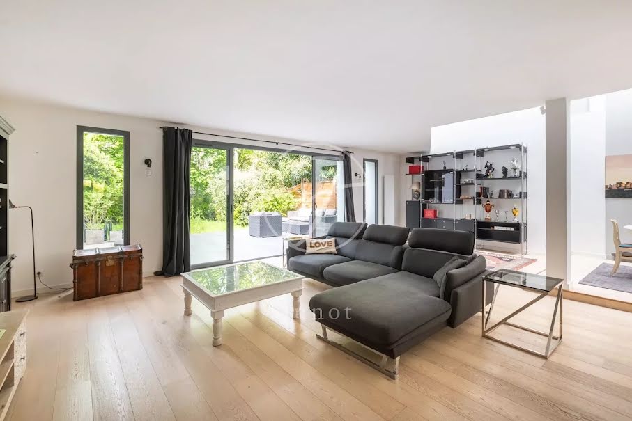 Vente maison 10 pièces 332.82 m² à Rueil-Malmaison (92500), 1 800 000 €