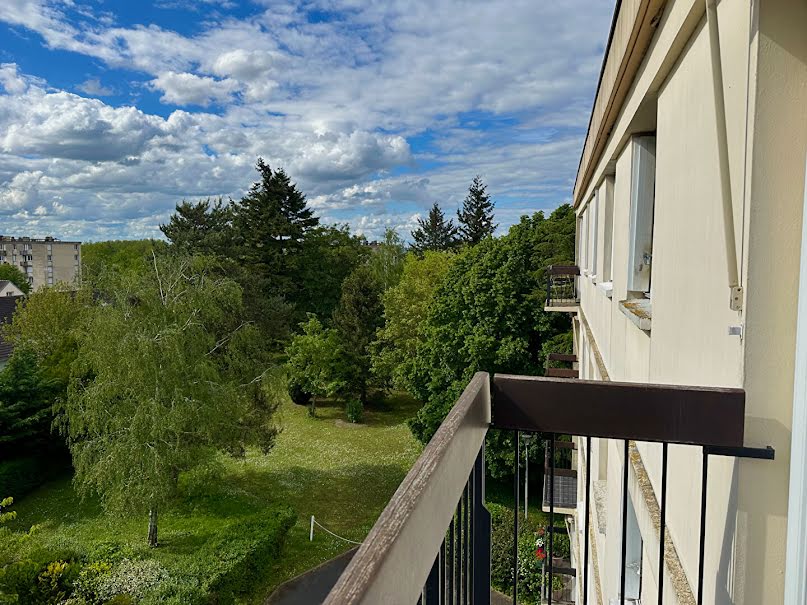 Vente appartement 3 pièces 63 m² à Creil (60100), 89 000 €