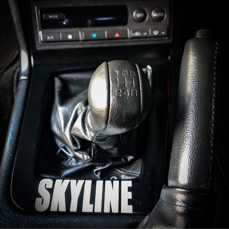 スカイライン GT-Rのシフトノブ・DIYに関するカスタム事例の投稿画像5枚目