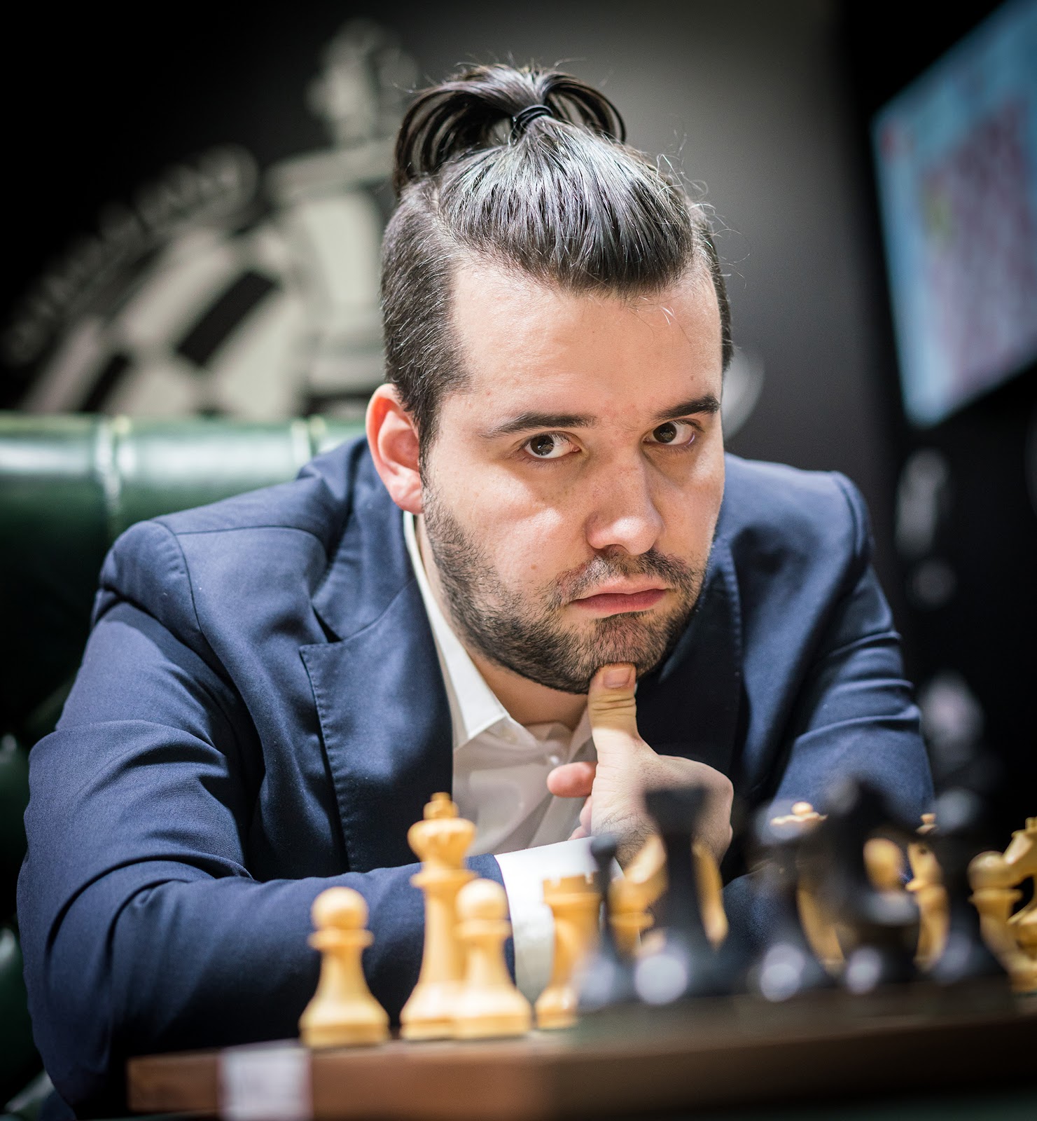 Ian Nepomniachtchi Beats Wang Hao at FIDE Candidates Tournament