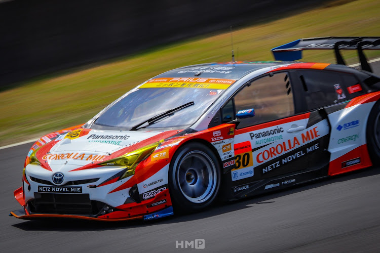 ヒロボー♪さんが投稿したSUPER GT・スーパーGT・プリウス・流し撮り・一眼レフに関するカスタム事例の投稿画像2枚目
