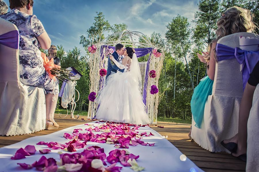 Wedding photographer Olga Guseva (olgaguseva79). Photo of 5 November 2015