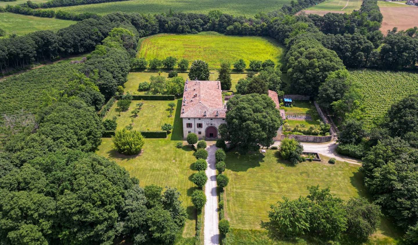 Villa with garden and terrace Paderno Franciacorta