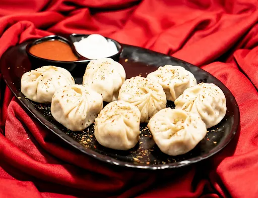 Chicken Steamed Momos [8 Pieces]