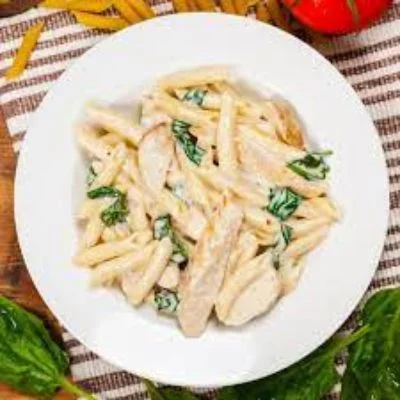 Penne In Alfredo Sauce