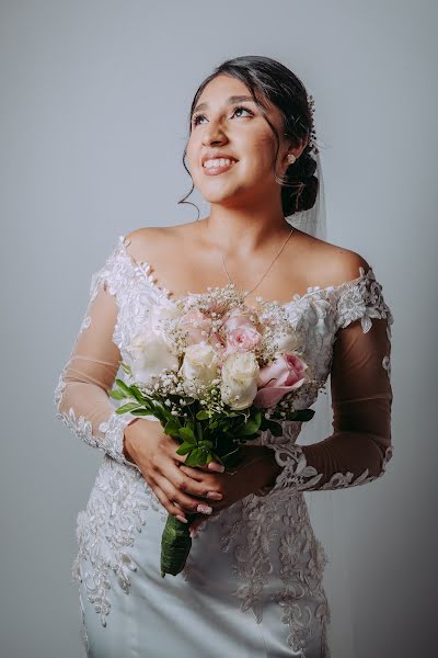 Fotograful de nuntă Juanma Michilot (michilotperu). Fotografia din 22 februarie