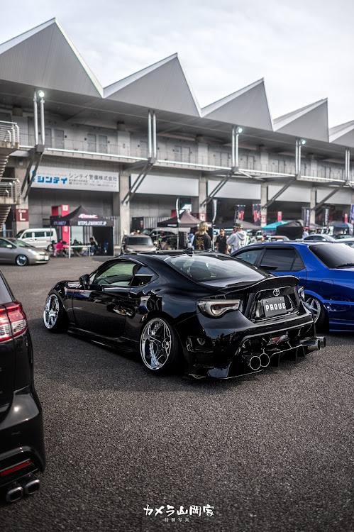 86の86・86BRZ・ZN6・carflix3・86 zn6に関するカスタム事例の投稿画像6枚目