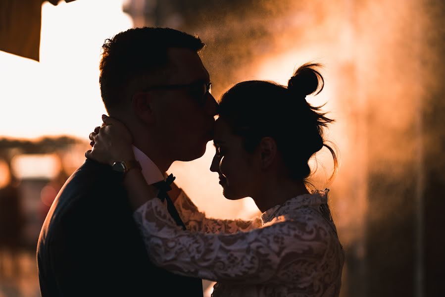 Fotógrafo de casamento Paulina Misztal (bielakstudio). Foto de 7 de fevereiro 2019