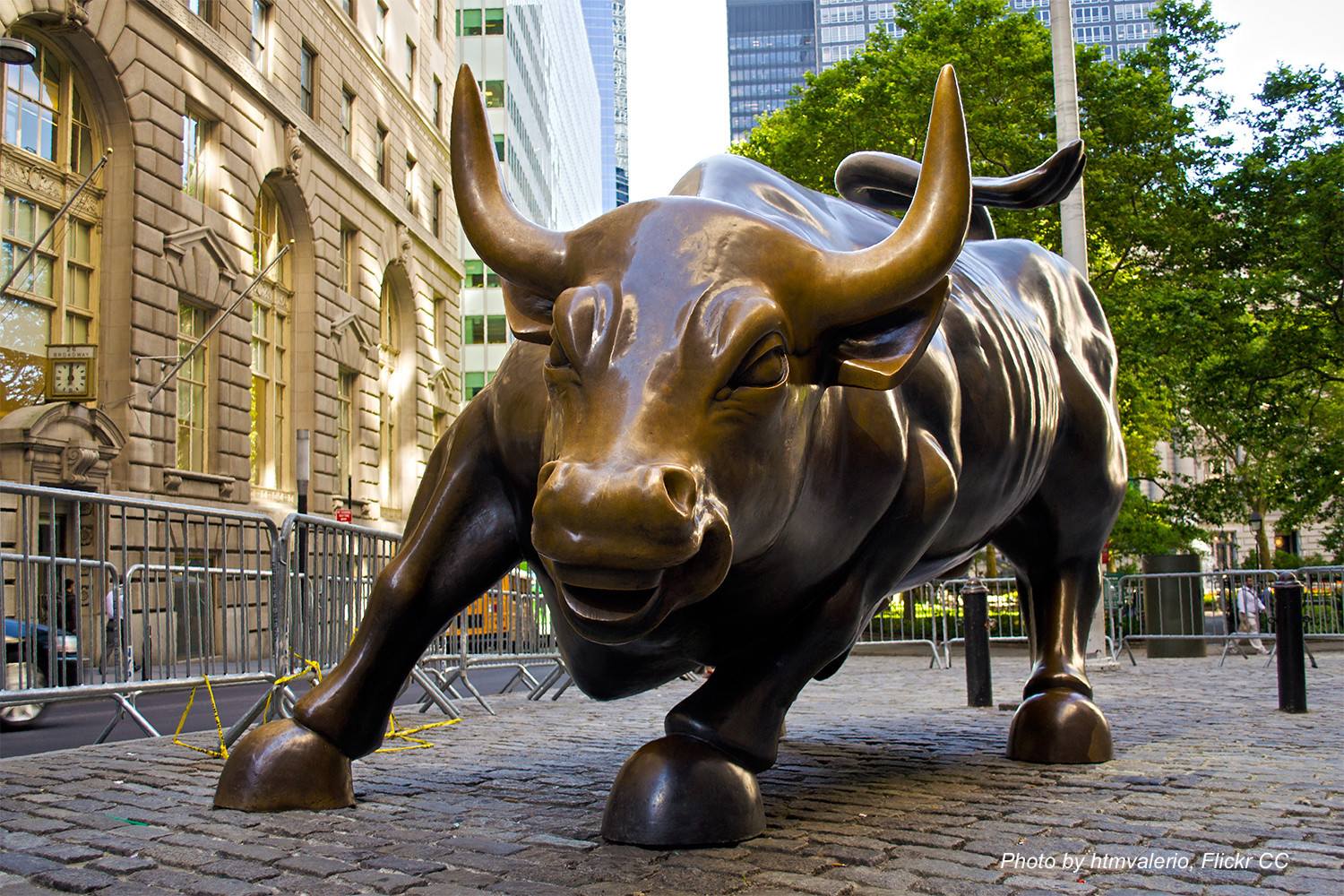 Image Of A Bull Statue