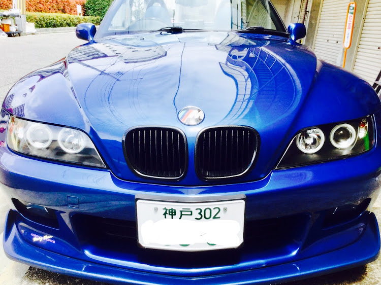Z3 ロードスターのヘッドライト交換に関するカスタム事例の投稿画像1枚目