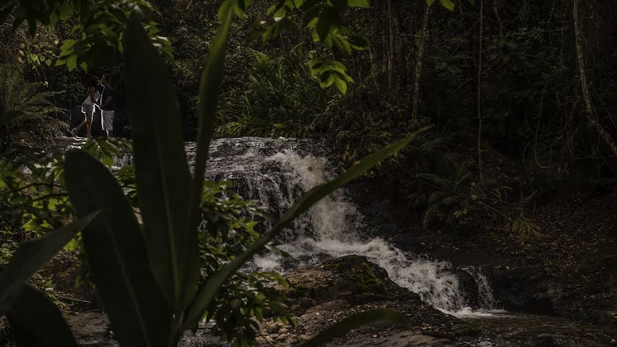 Fotografo di matrimoni Raphael Lins (xxraphaellins90). Foto del 12 febbraio 2019