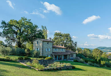 Villa with garden and terrace 8