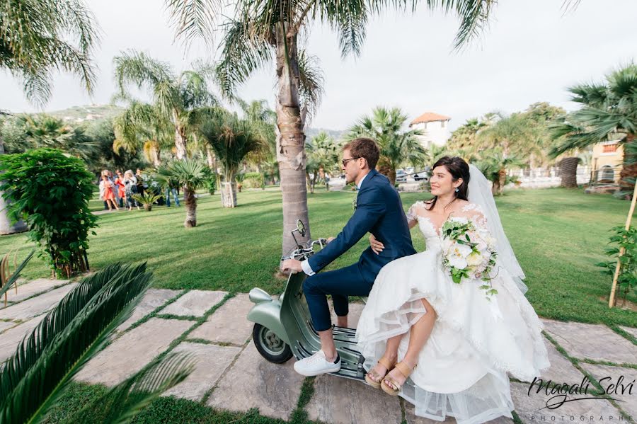 Fotógrafo de casamento Magali Selvi (selvi). Foto de 3 de janeiro 2020