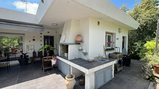 Villa with pool and terrace 3