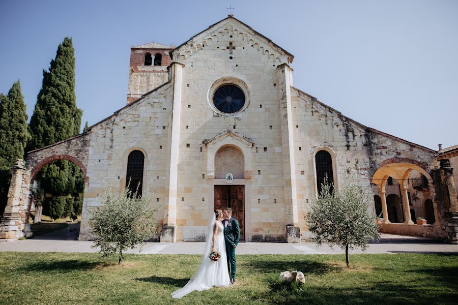 Bröllopsfotograf Roberto Frignani (gli-imbucati). Foto av 11 oktober 2023