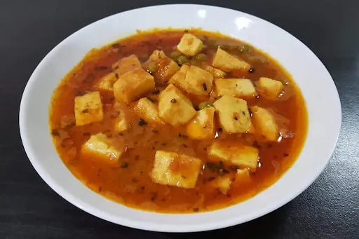 Matar Paneer