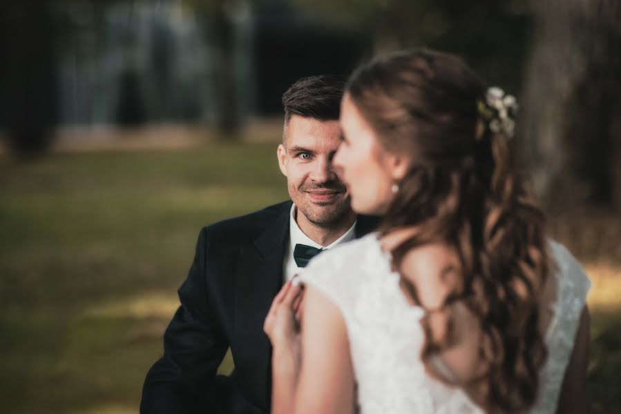 Photographe de mariage Olegs Bucis (ol0908). Photo du 24 janvier 2023