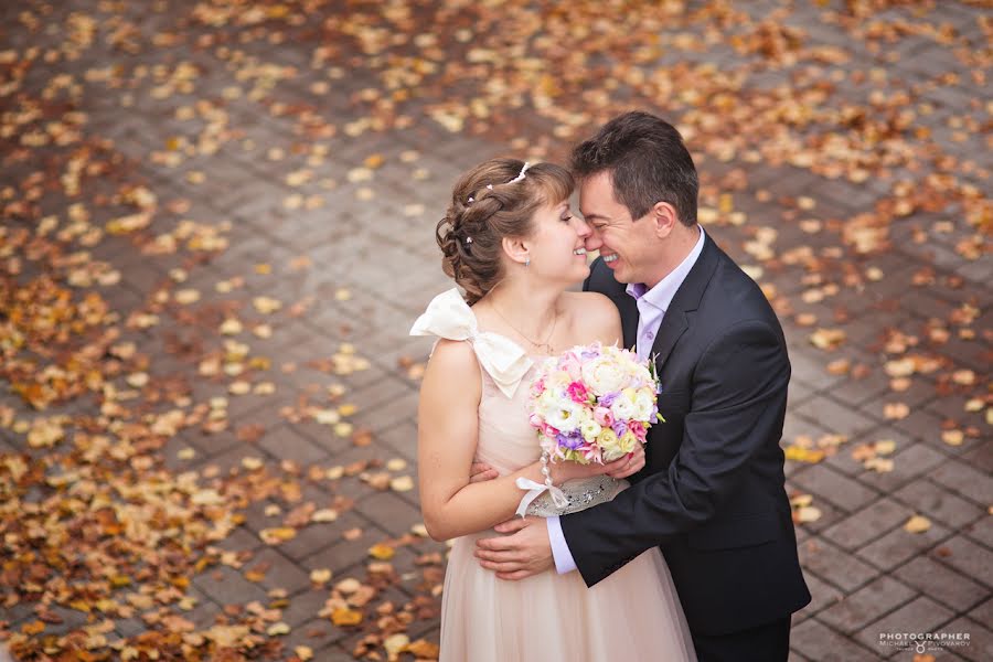 Wedding photographer Mikhail Pivovarov (stray). Photo of 23 May 2014