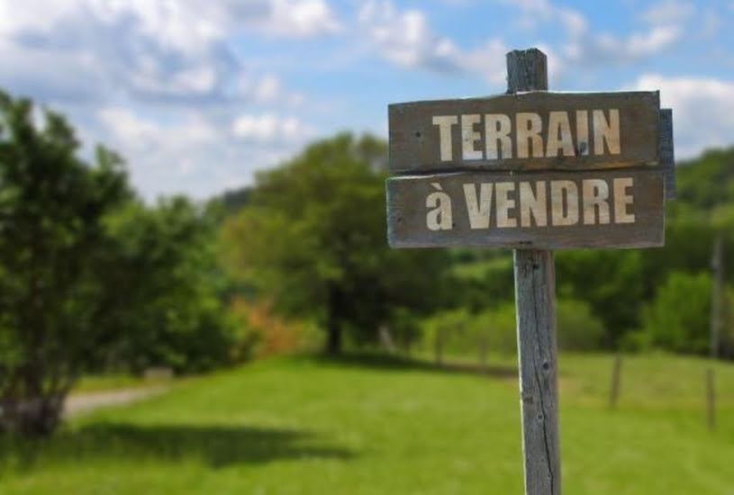  Vente Terrain à bâtir - 1 950m² à Saint-Vaize (17100) 