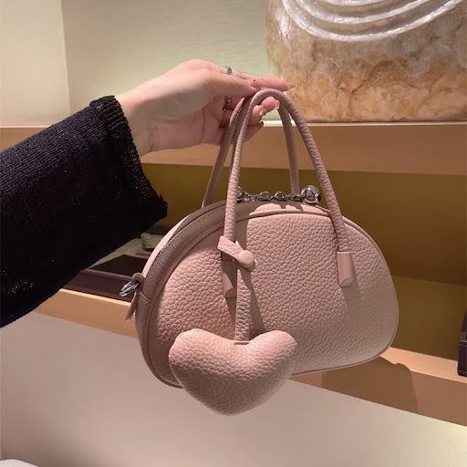 Title 7, 2024 Womens Handbag Luxury Designer Heart Cros...
