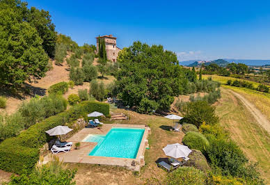 Farmhouse with garden and pool 10