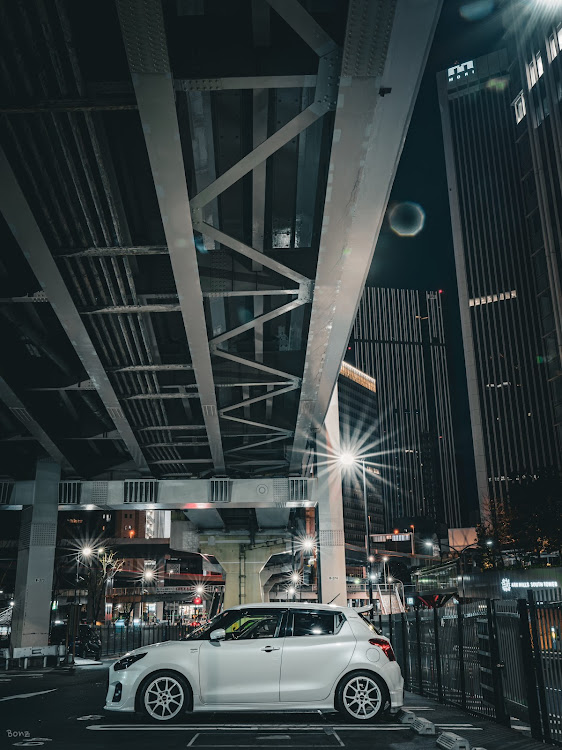 スイフトスポーツのdiscover＿ct・discover＿bonz＿tune😎✨・俺たちBB・Tokyo Night Photography・独り縦構図選手権に関するカスタム事例の投稿画像2枚目