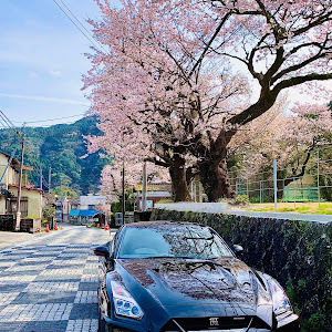 NISSAN GT-R R35