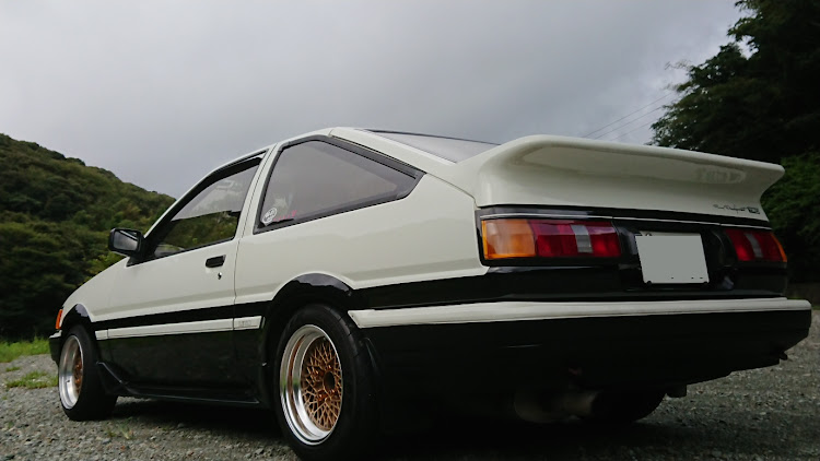 カローラレビンのAE86・カローラレビン・ハチロク・湘南組・地元に関するカスタム事例の投稿画像4枚目