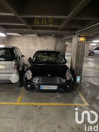 parking à Paris 15ème (75)