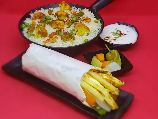 Paneer Shawarma Wrap + Paneer Biryani (650ml)