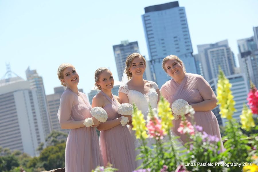 Fotógrafo de casamento Linda Pasfield (lindapasfield). Foto de 27 de janeiro 2019