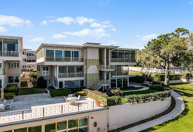 House with pool 1