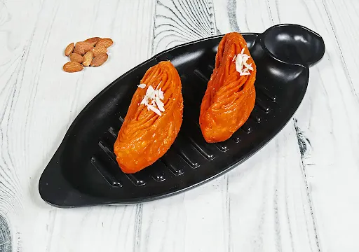 Khwaja Puri [2 Pieces]