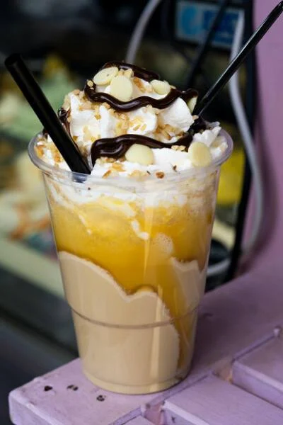 Banana Caramel Milkshake