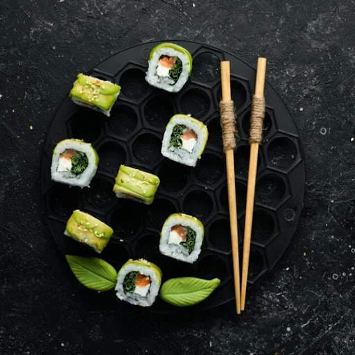 Salmon Avocado Sushi