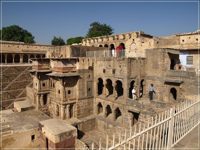 Stepwells, os poços em degraus da Índia