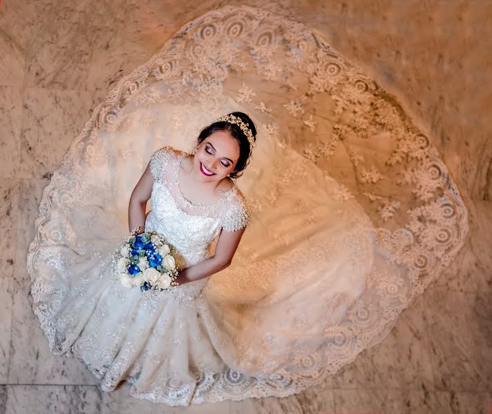 Fotografo di matrimoni Christian Saguier (christiansaguie). Foto del 12 ottobre 2020