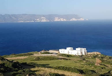 Maison avec piscine en bord de mer 11