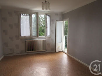 appartement à Aurillac (15)