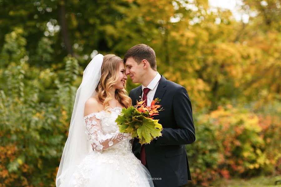 Wedding photographer Svyatoslav Dyakonov (slavalis). Photo of 18 October 2017