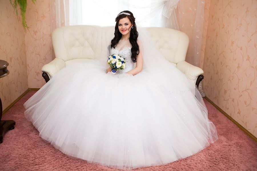 Wedding photographer Gosha Nuraliev (lider). Photo of 8 April 2015