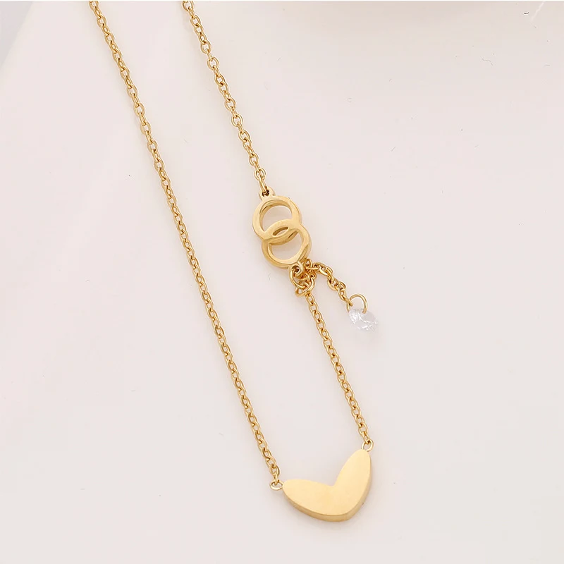 Bouteille Double Isolée Tendance avec Motif Coeur Pêche Mignon, Résistance au Froid et au Vent, Idéale pour Boissons Fraîches et Styles Mignons