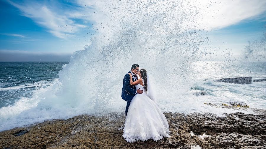 Fotografo di matrimoni Randolph Vela (lumierecinema). Foto del 21 marzo 2020