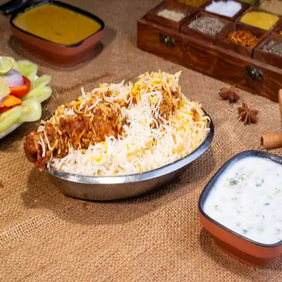 Hyderabadi Chicken Dum Biriyani Family Pack