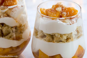 Caramelized Peach Pie Parfait Recipe
