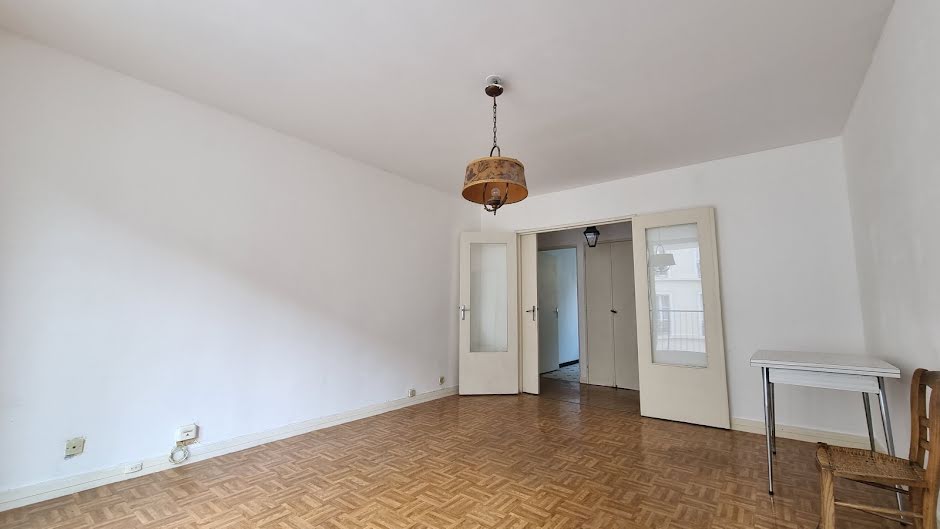 Vente appartement 4 pièces 70 m² à Paris 18ème (75018), 555 000 €